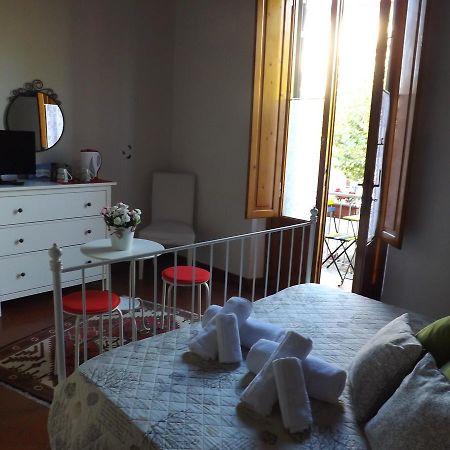 B&B Central Toma 2 Montecatini Terme Exteriör bild